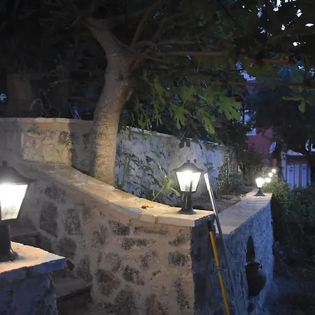 Alta Mare - Up To 13p * Vasilikí