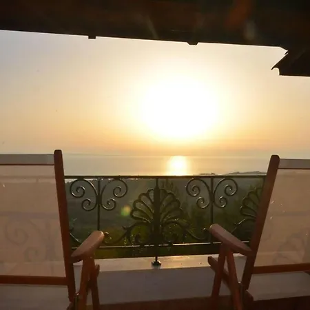Alta Mare - Up To 13p Holiday home