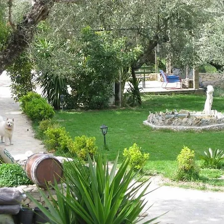 Alta Mare - Up To 13p Holiday home